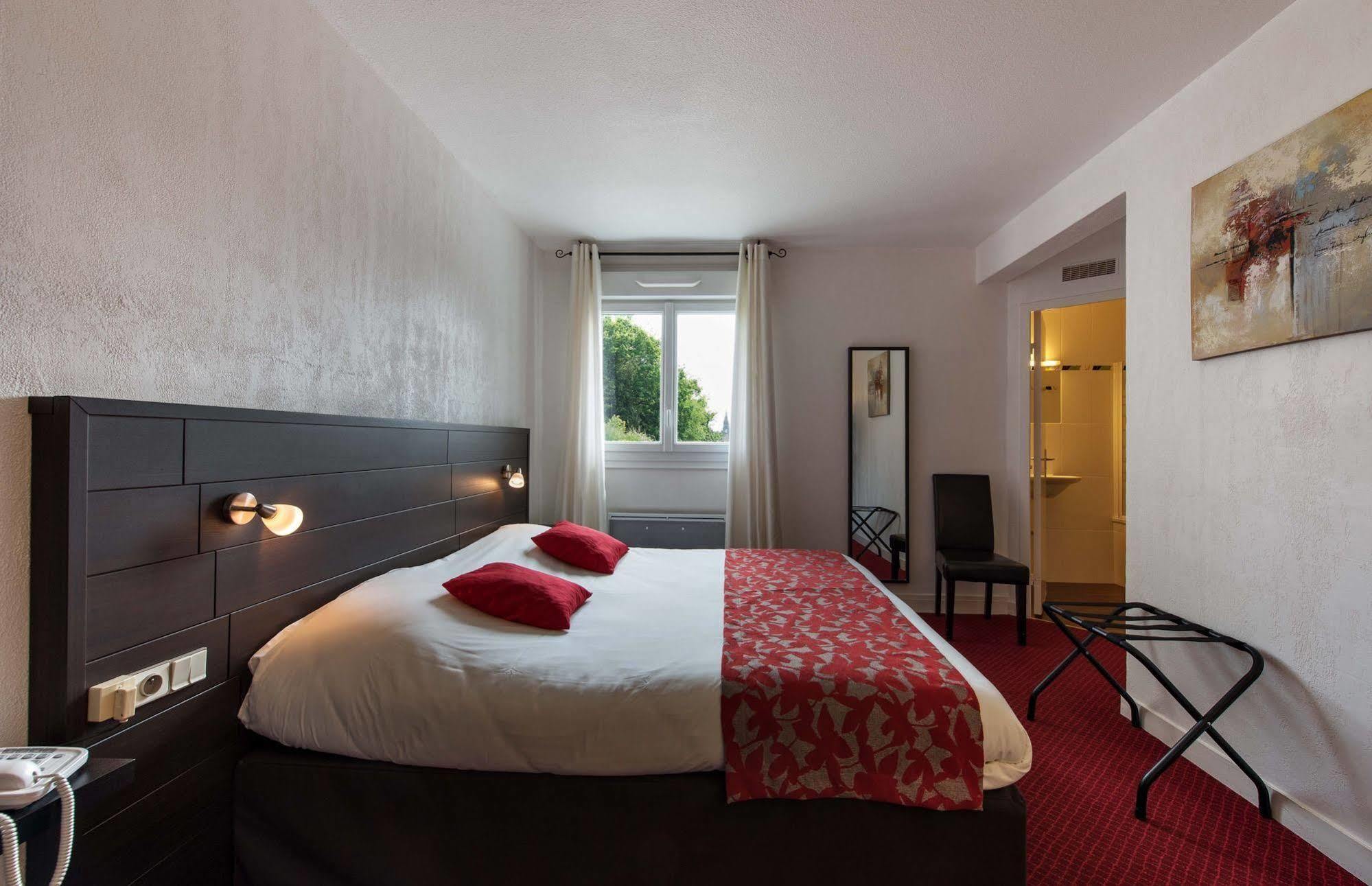 The Originals City, Hôtel du Château, Pontivy (Inter-Hotel) Exterior foto